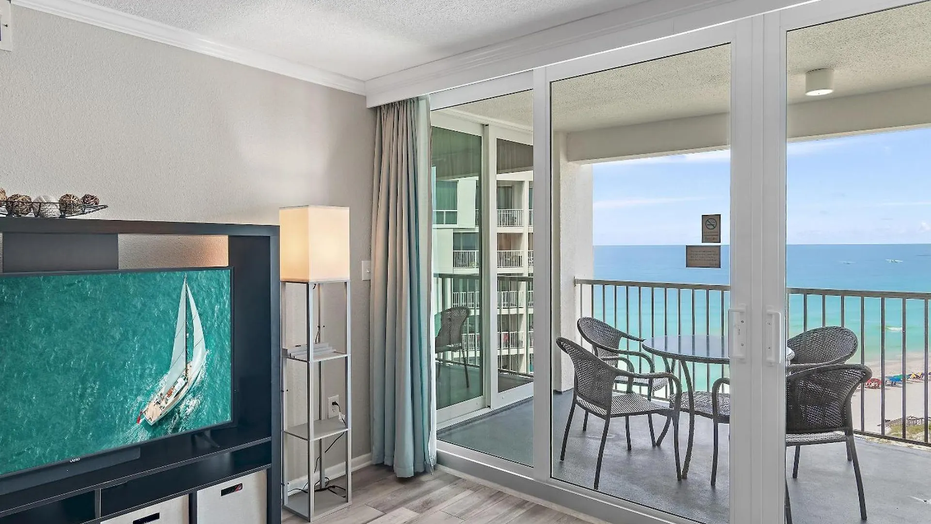Shoreline Towers 1114 Destin